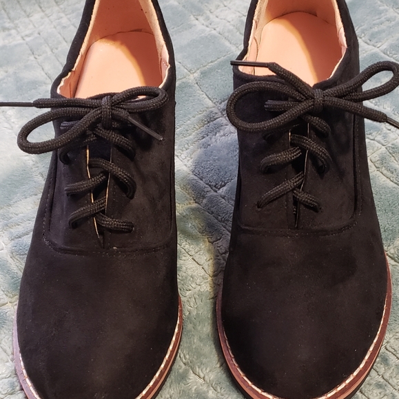 Heeled boot - Picture 2 of 3